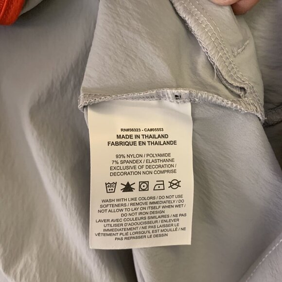 Nike Womens Liverpool FC Full Zip Soccer Track Jacket Size M - Medium - NWT $110 - Picture 12 of 12